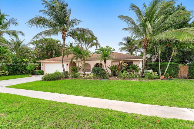 1586 Old Cypress Trl 1, Wellington, FL 33414