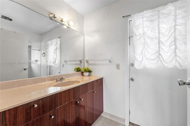 1586 Old Cypress Trl 1, Wellington, FL 33414