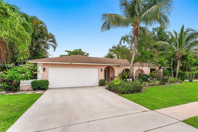 1586 Old Cypress Trl 1, Wellington, FL 33414