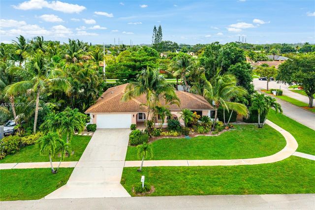 1586 Old Cypress Trl 1, Wellington, FL 33414