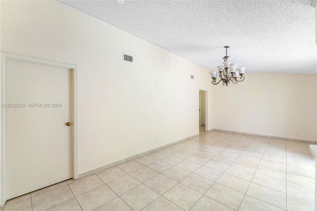 1586 Old Cypress Trl 1, Wellington, FL 33414