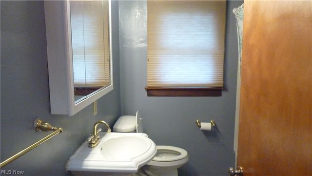 1010 Burlington Street, Youngstown, OH 44510