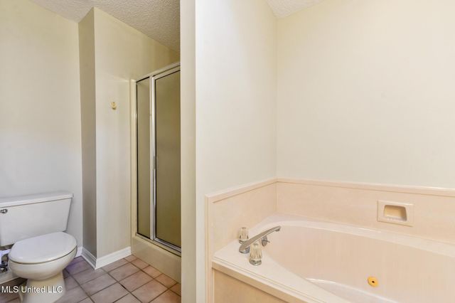 552 Hanauma Court, Diamondhead, MS 39525