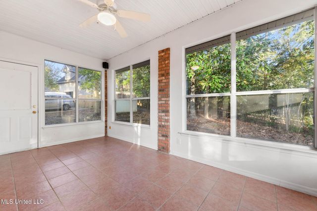 552 Hanauma Court, Diamondhead, MS 39525