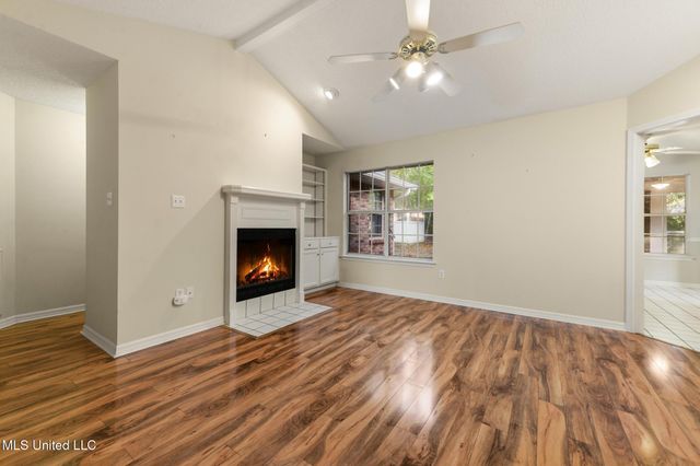 552 Hanauma Court, Diamondhead, MS 39525