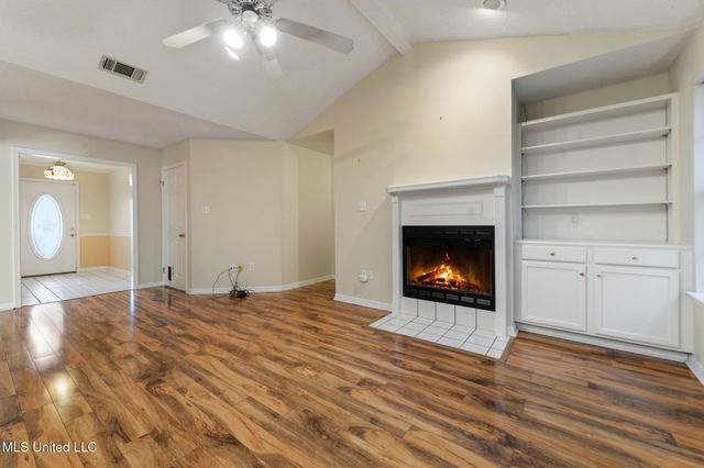 552 Hanauma Court, Diamondhead, MS 39525