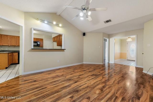 552 Hanauma Court, Diamondhead, MS 39525