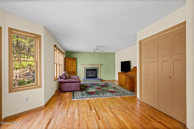 107 Fox Run Drive, Guilderland, NY 12303