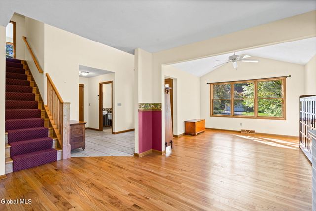 107 Fox Run Drive, Guilderland, NY 12303