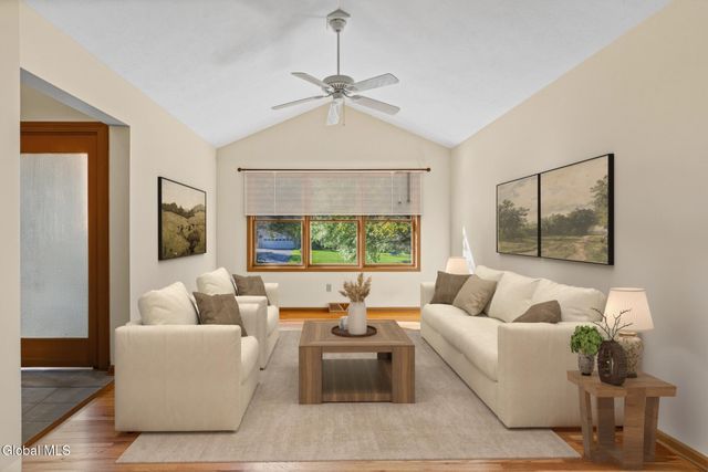 107 Fox Run Drive, Guilderland, NY 12303