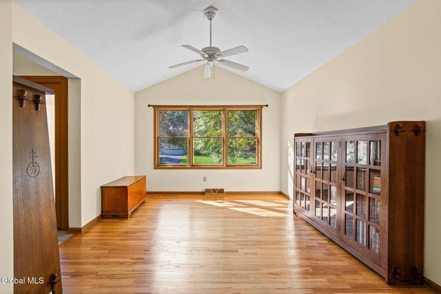 107 Fox Run Drive, Guilderland, NY 12303