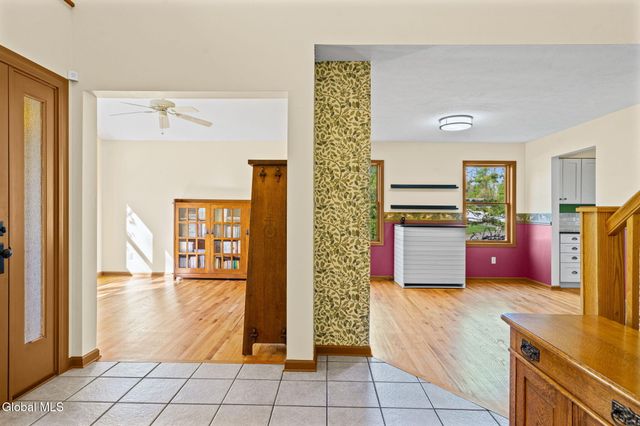 107 Fox Run Drive, Guilderland, NY 12303