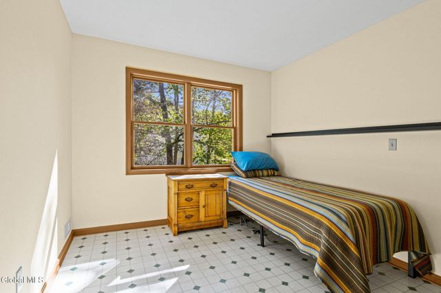 107 Fox Run Drive, Guilderland, NY 12303
