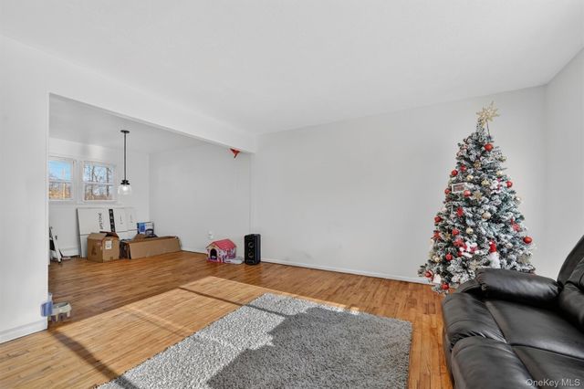 129 Vails Gate Heights Drive, New Windsor, NY 12553