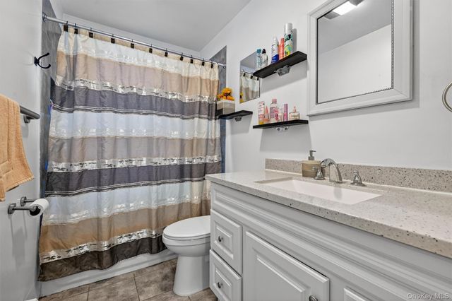 129 Vails Gate Heights Drive, New Windsor, NY 12553