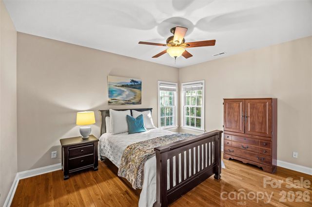 16532 Flintrock Falls Lane, Charlotte, NC 28278