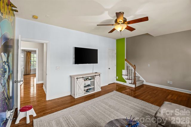 16532 Flintrock Falls Lane, Charlotte, NC 28278