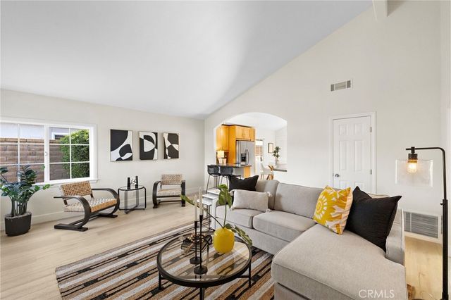 27105 Ayamonte, Mission Viejo, CA 92692