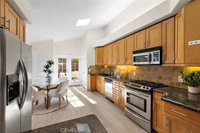 27105 Ayamonte, Mission Viejo, CA 92692