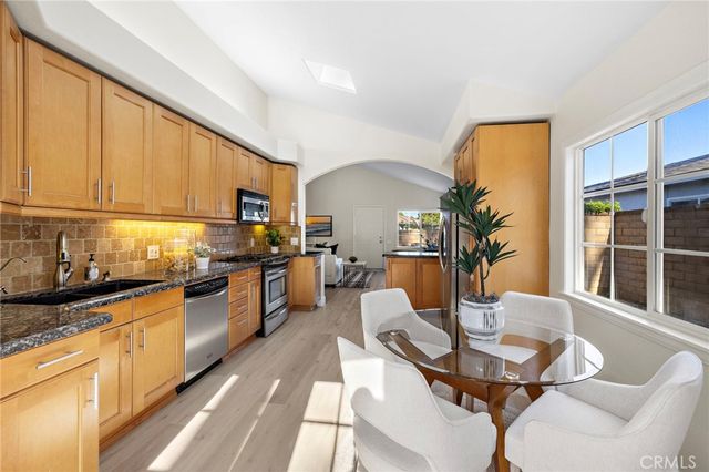 27105 Ayamonte, Mission Viejo, CA 92692