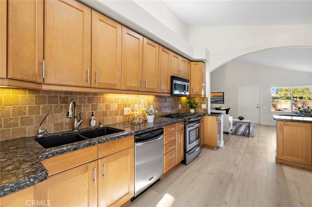 27105 Ayamonte, Mission Viejo, CA 92692