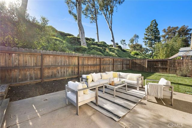 27105 Ayamonte, Mission Viejo, CA 92692