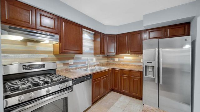 120 New Orleans Street, Schererville, IN 46375