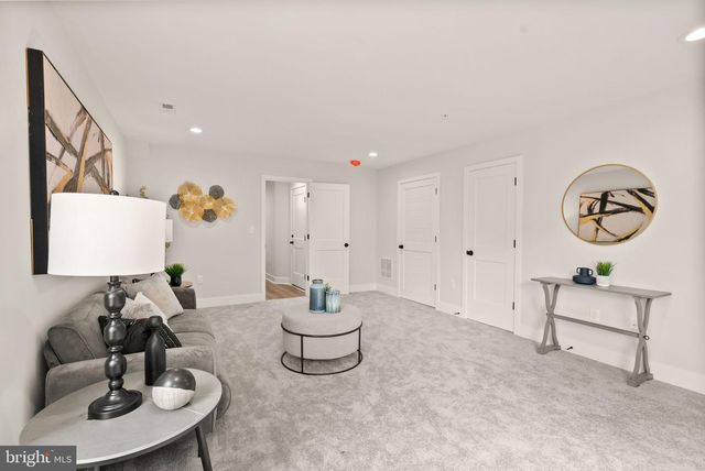 4923 DEVITT PL, Oxon Hill, MD 20745