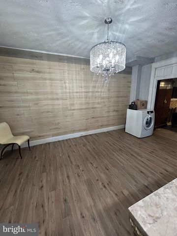 2811 W LAFAYETTE AVE, Baltimore, MD 21216