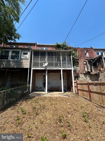 2811 W LAFAYETTE AVE, Baltimore, MD 21216