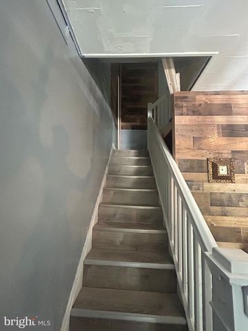 2811 W LAFAYETTE AVE, Baltimore, MD 21216