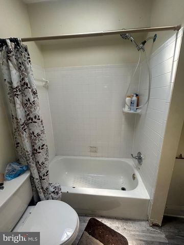 2811 W LAFAYETTE AVE, Baltimore, MD 21216