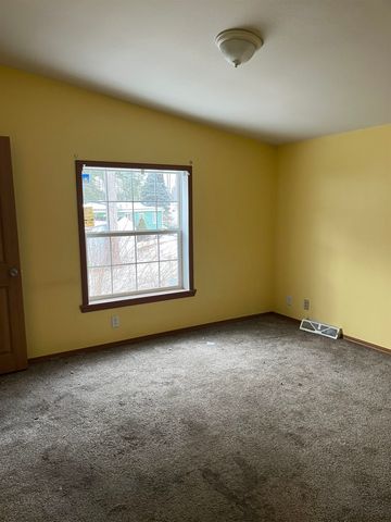 13 South Cranberry Lane, Rochester, NH 03867