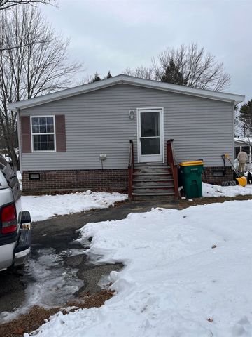 13 South Cranberry Lane, Rochester, NH 03867