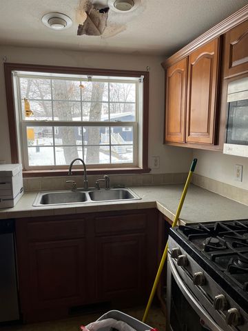 13 South Cranberry Lane, Rochester, NH 03867