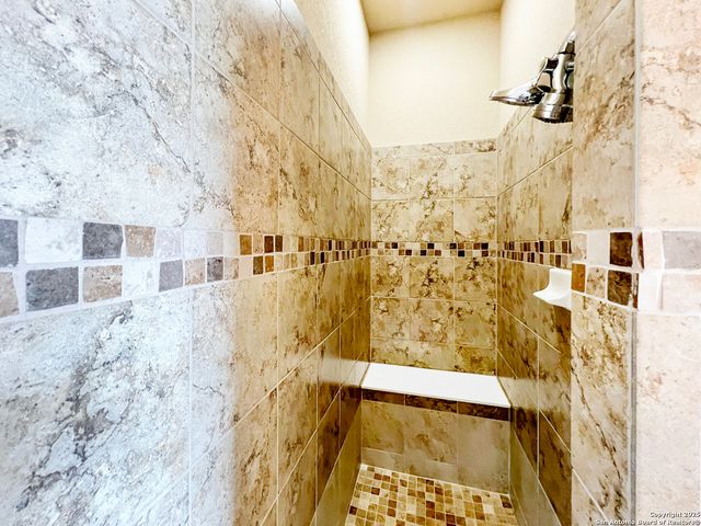 1017 Chloe Ct, Schertz, TX 78154