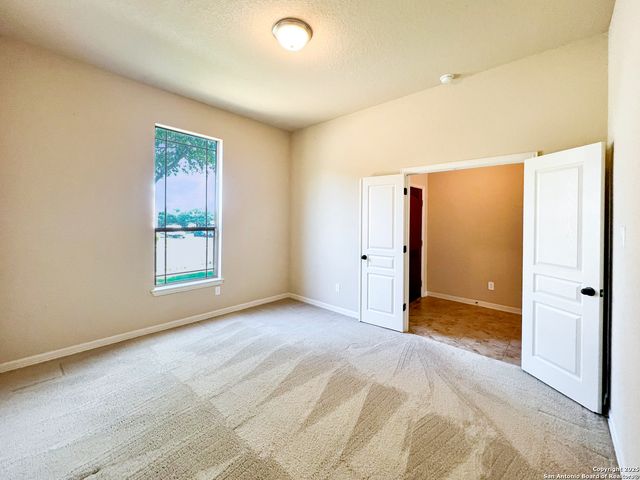 1017 Chloe Ct, Schertz, TX 78154