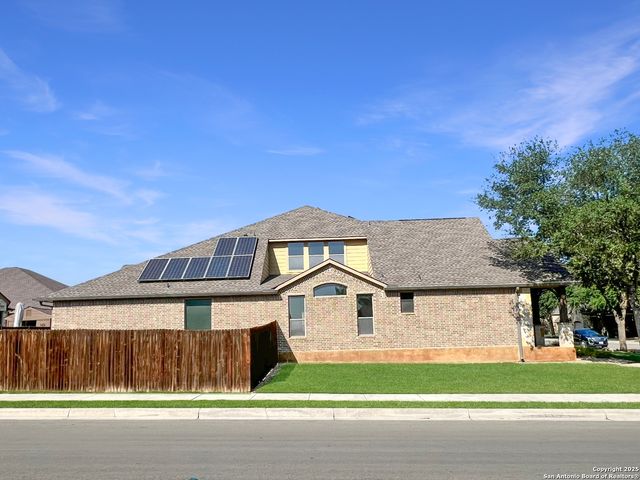 1017 Chloe Ct, Schertz, TX 78154