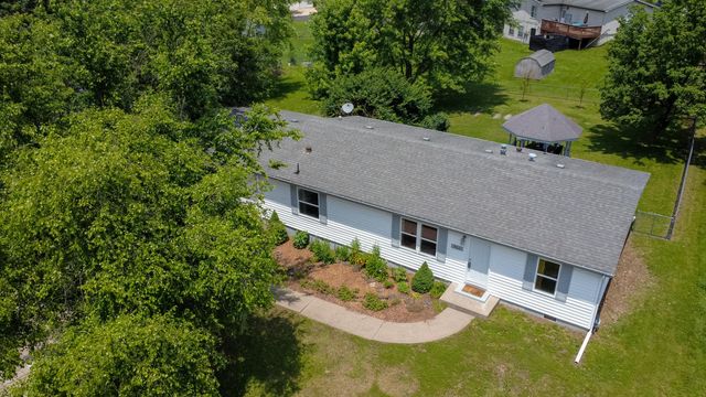 961 E SHALIMAR DR, Columbia, MO 65202
