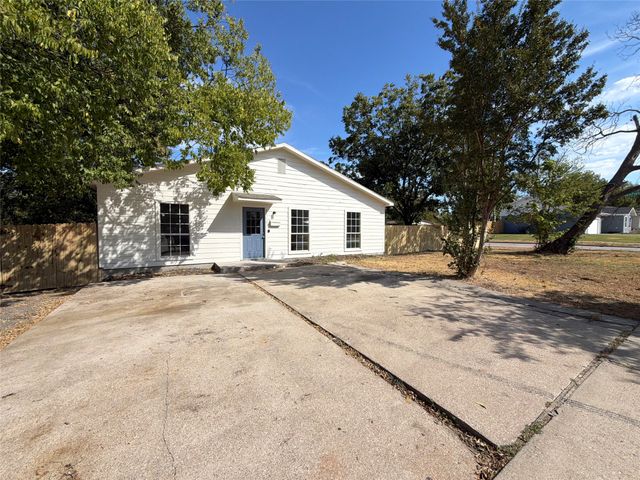 1710 Cumberland Drive, Garland, TX 75040