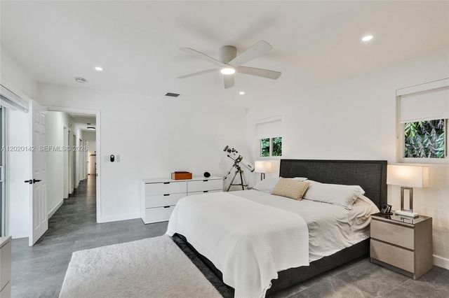 13820 SW 73rd Ave, Palmetto Bay, FL 33158
