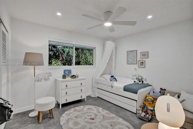 13820 SW 73rd Ave, Palmetto Bay, FL 33158