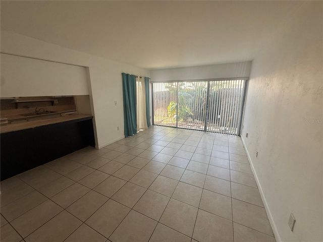 870 VILLAGE LAKE TERRACE N 101, St Petersburg, FL 33716