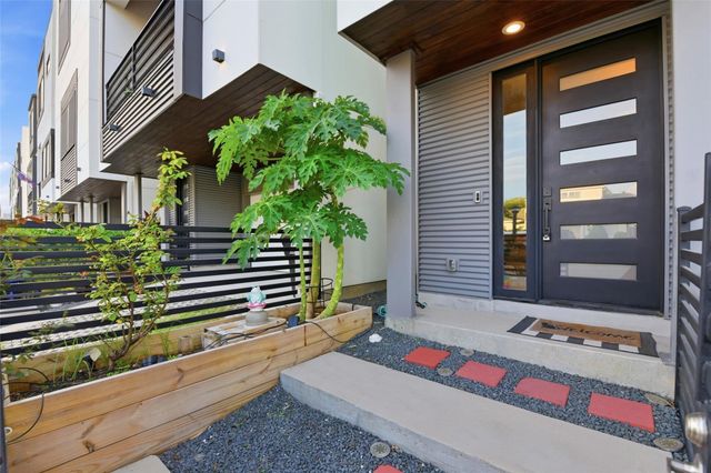 529 Memorial Heights Drive, Houston, TX 77007