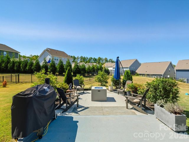 1009 Cheviot Court, Waxhaw, NC 28173
