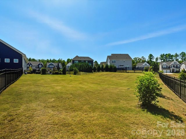 1009 Cheviot Court, Waxhaw, NC 28173