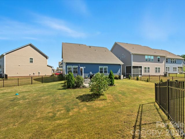 1009 Cheviot Court, Waxhaw, NC 28173