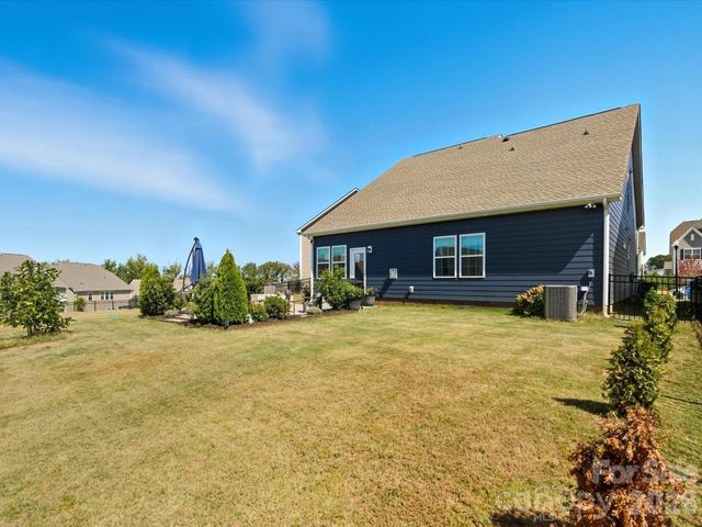 1009 Cheviot Court, Waxhaw, NC 28173