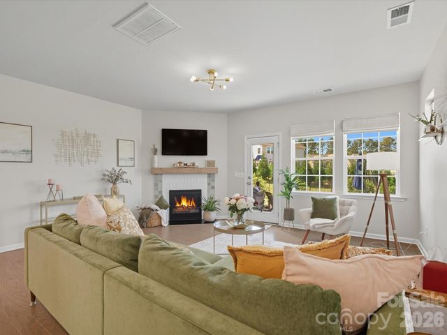 1009 Cheviot Court, Waxhaw, NC 28173