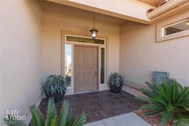 616 Mountain View Drive, Mesquite, NV 89027